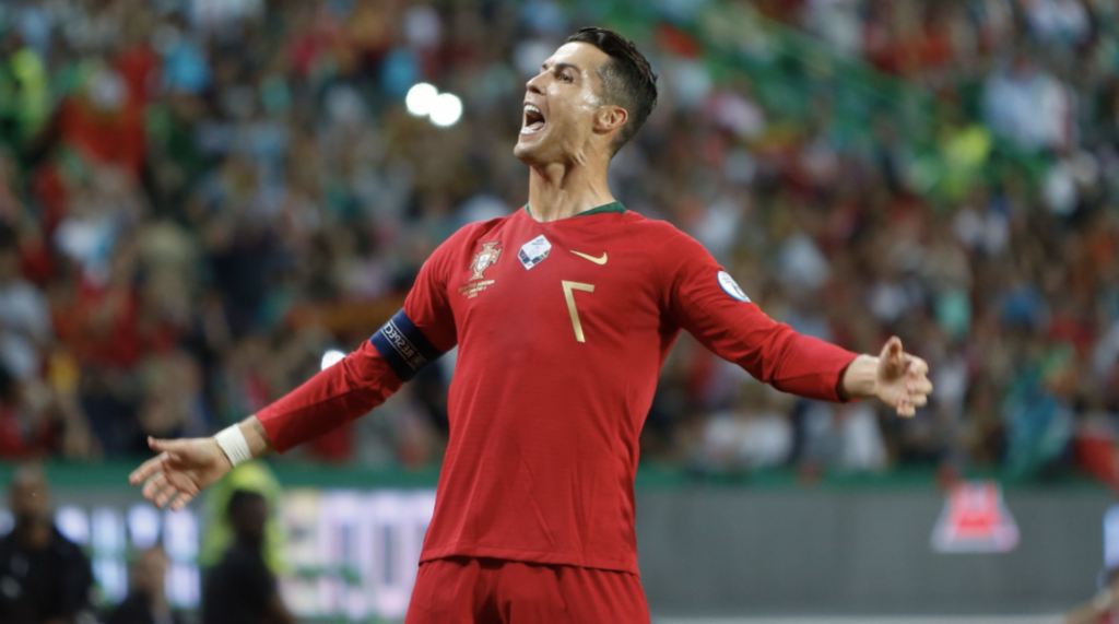 Portuqaliyalı futbolçu Cristiano Ronaldo