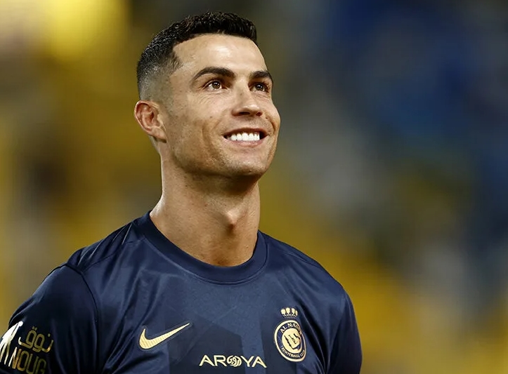 Ronaldonun penaltidən vurduğu qolu və Feliksin het-triki